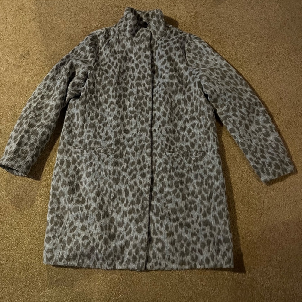 Old Navy leopard coat